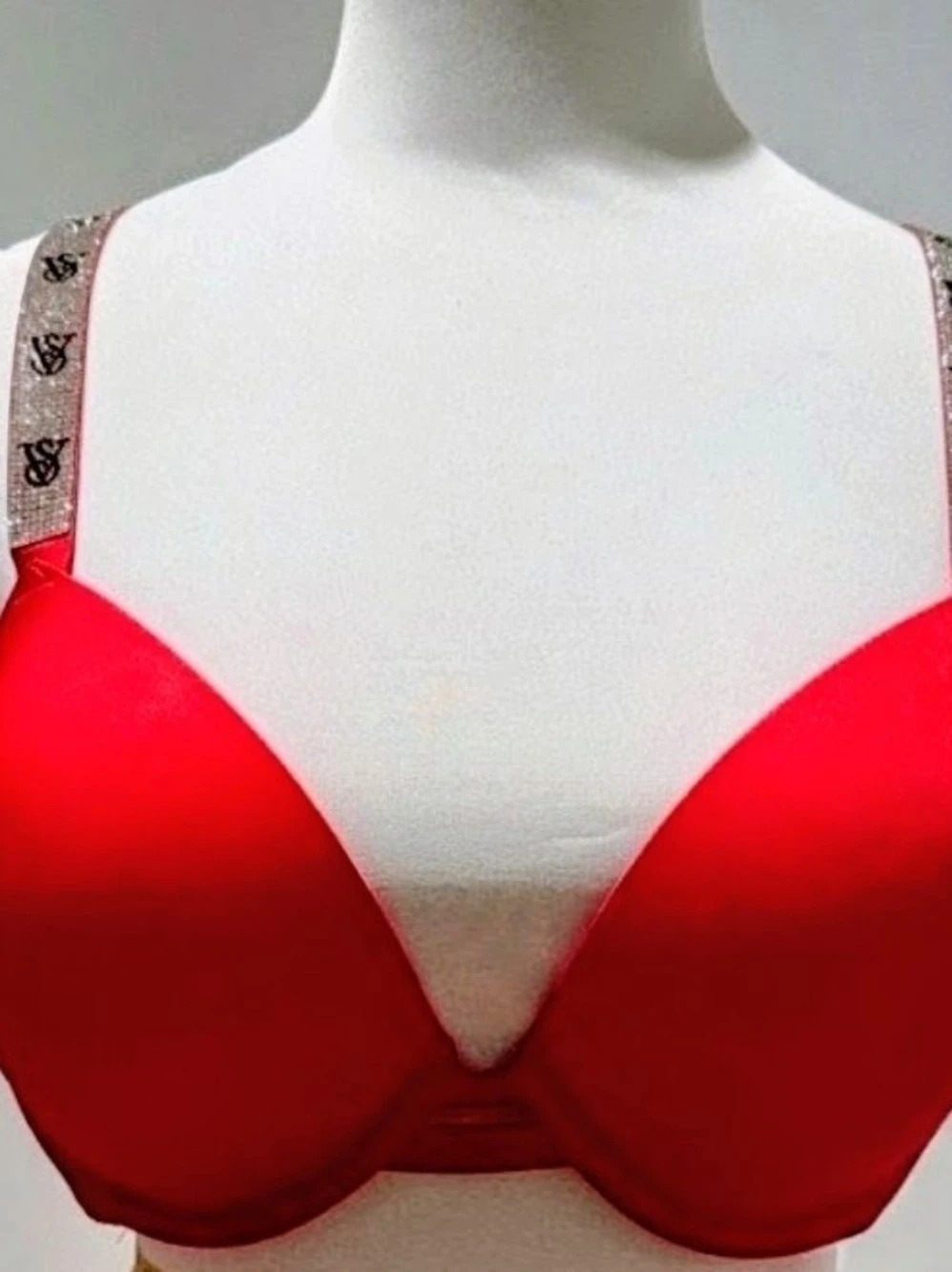 Victoria's Secret Very Sexy Logo Shine Strap Push-Up Bra Red | 38D